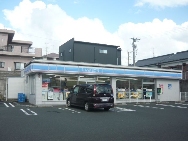 コンビニ　ローソン　吉野花棚店（コンビニ）まで800m