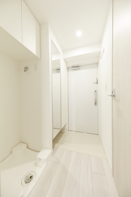 玄関　※写真は同タイプ住戸です。