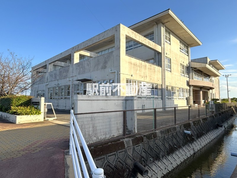 小学校　東宮永小学校（小学校）まで600m