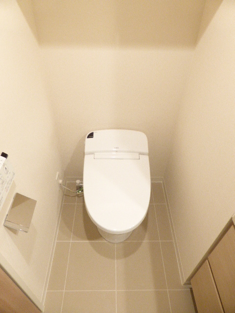 トイレ　別部屋参考写真