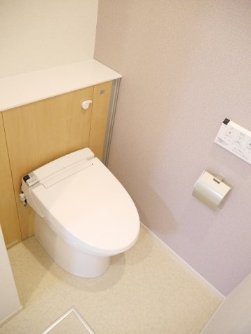 トイレ　トイレもきれいです