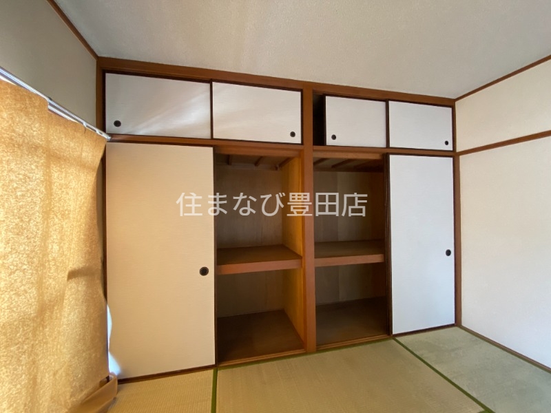 収納　同型タイプ