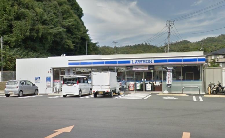 コンビニ　ローソン（コンビニ）まで500m