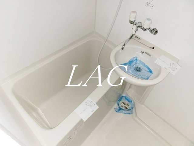 バス・シャワールーム　お風呂です。