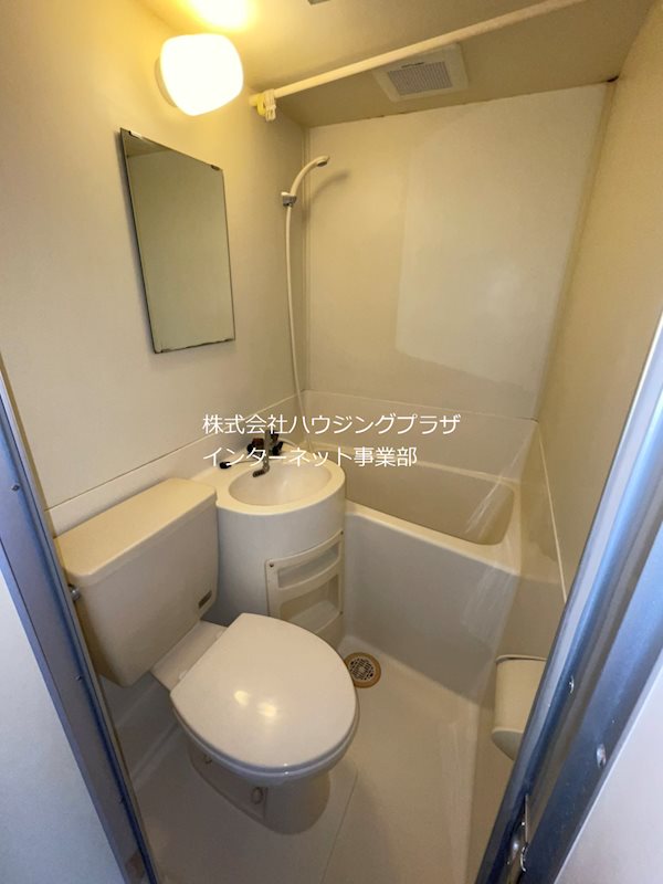 バス・シャワールーム　※写真は201号室