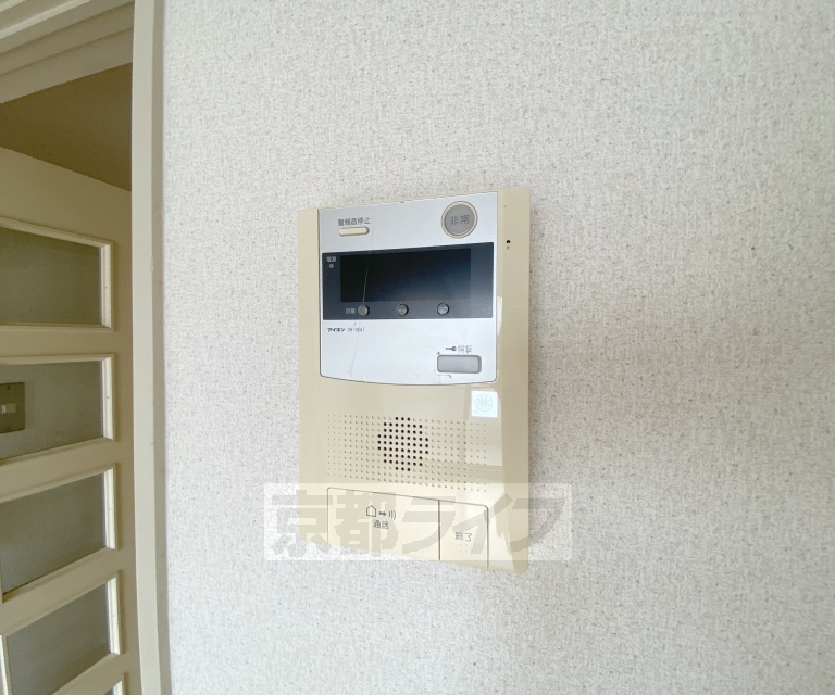 セキュリティ　モニターで来客確認できるので安心です。