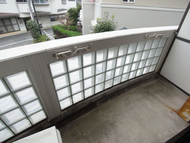 バルコニー　別部屋の写真です
