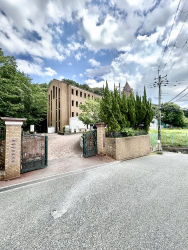大学・短大　四条畷学園大学（大学・短大）まで679m