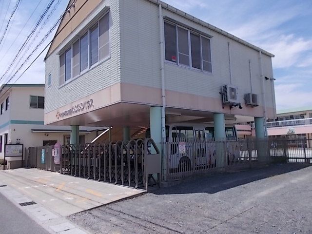 幼稚園・保育園　まどか南幼稚園（幼稚園・保育園）まで800m