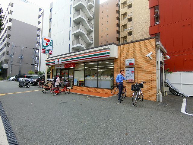 コンビニ　セブンイレブン大阪西中島6丁目店（コンビニ）まで478m