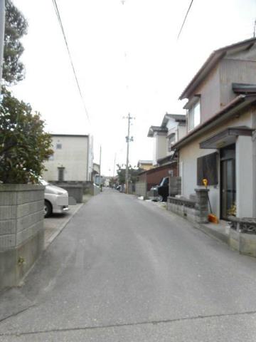 その他　前面道路（その他）まで0m