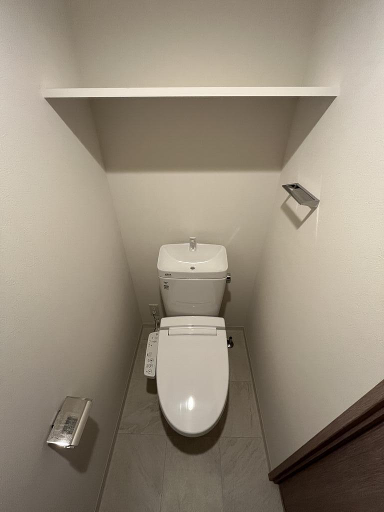 トイレ　同間取り参考写真