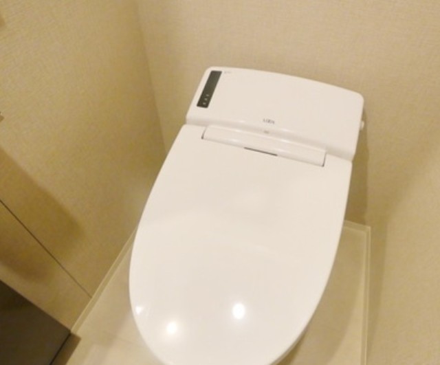 トイレ　別部屋参考写真
