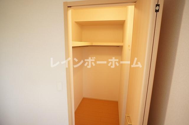 収納　十分な収納スペースがあります