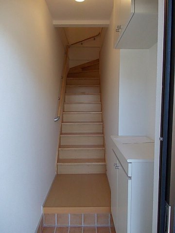 玄関　シンプルで使いやすい玄関です