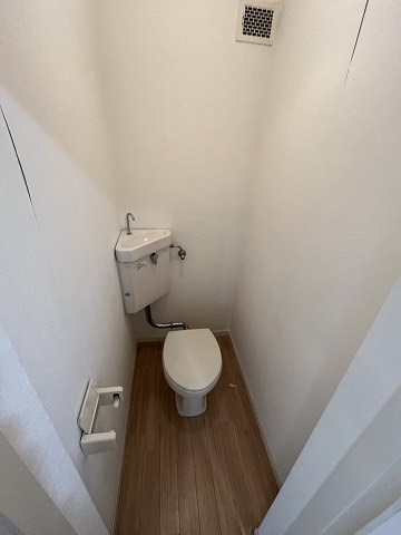 トイレ　トイレです