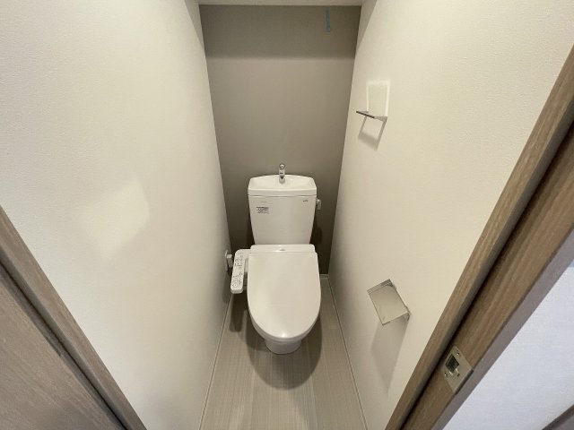 トイレ　トイレもきれいです