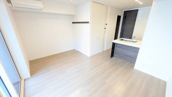居室・リビング　※別部屋の写真です