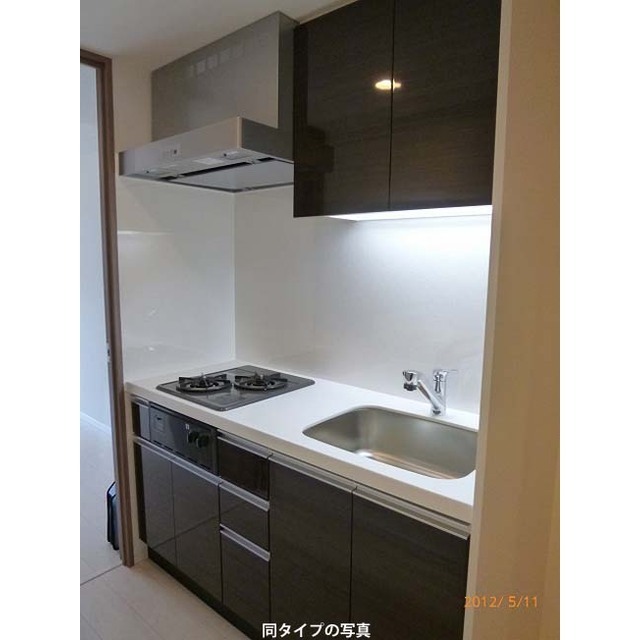 キッチン　同タイプ写真　※現況優先