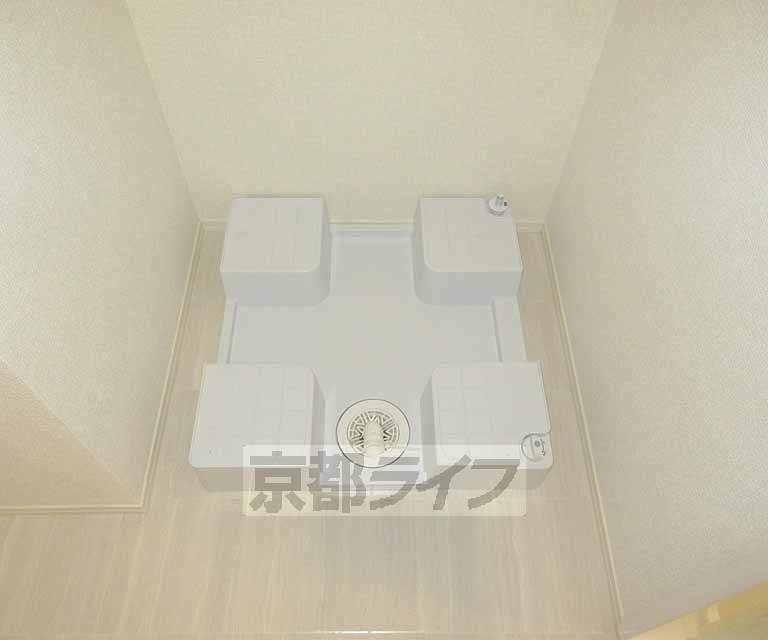 その他設備　室内洗濯機置き場です