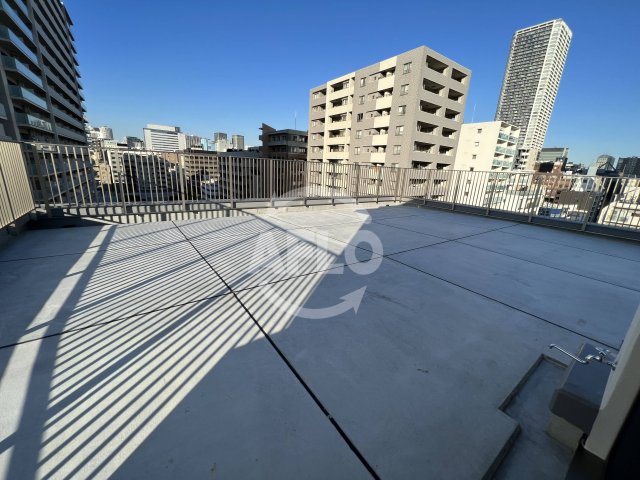 バルコニー　シーズンフラッツ新町　ルーフバルコニー