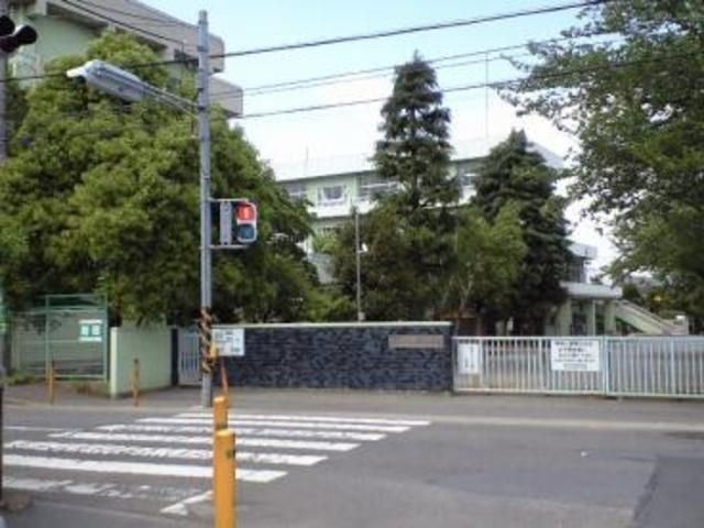 小学校　愛甲小学校（小学校）まで490m