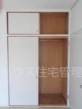 収納　クローゼット