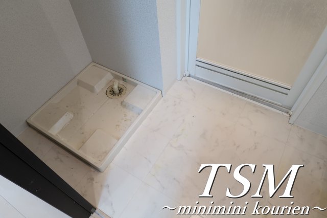 洗面設備　室内洗濯機置き場