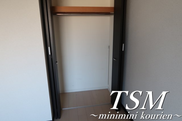 収納　クローゼット付き