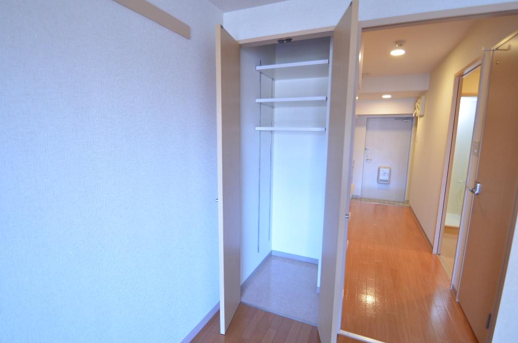 収納　クローゼット