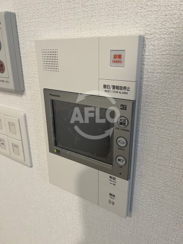 セキュリティ　セレニテ天六リアン　モニター付きインターホン