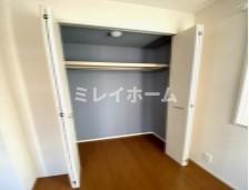 収納　同建物内別のお部屋の参考写真になります。