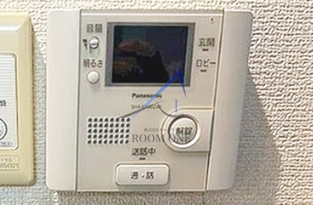セキュリティ　モニター付きインターホンです。