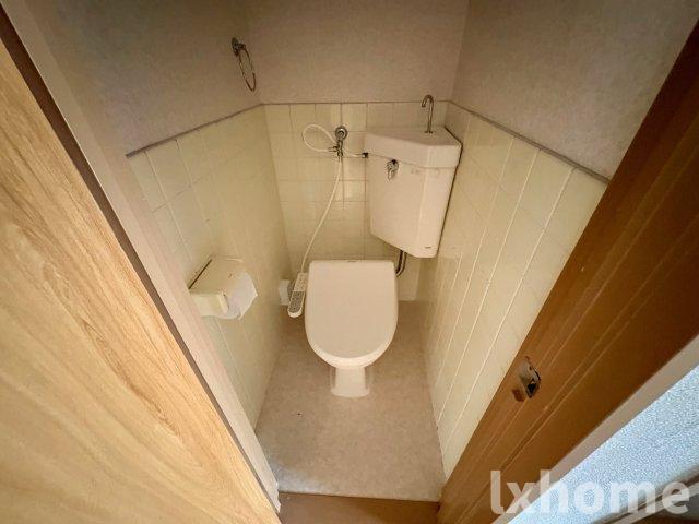 トイレ　コンパクトで使いやすいトイレです