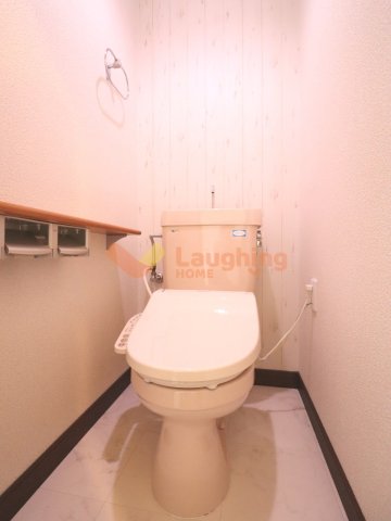 トイレ　コンパクトで使いやすいトイレです