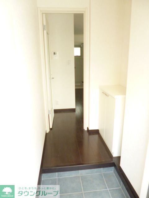 玄関　★お問い合わせはタウンハウジングまで★