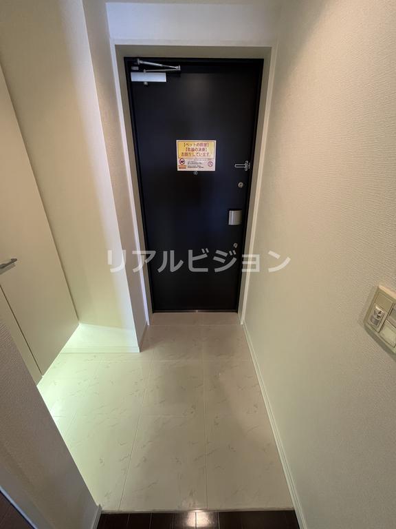 玄関　同タイプ参考写真