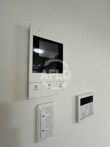 セキュリティ　リブネスコート江坂II　モニター付きインターホン