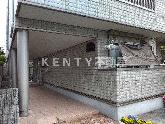 エントランス　建物の内部です