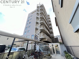 建物外観　オートロック、エレベーター、宅配ボックス完備☆
