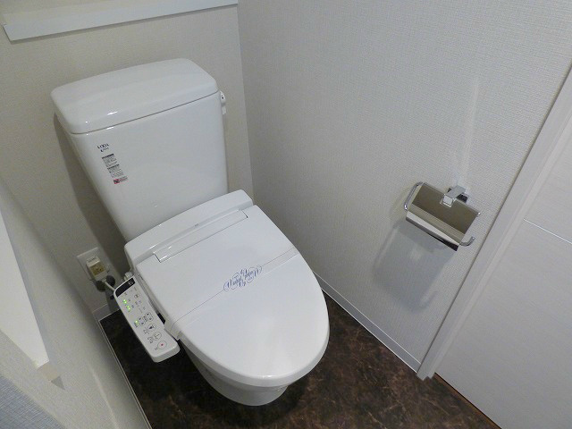 トイレ　同シリーズ参考写真
