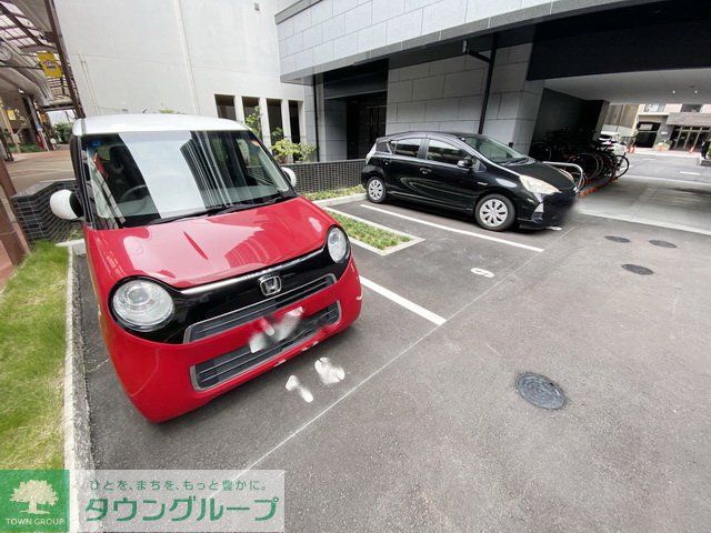 駐車場　駐車場