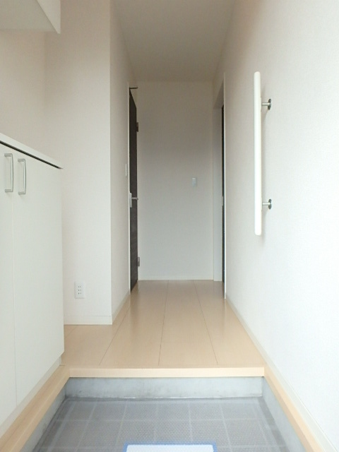 玄関　図面と現状に相違がある場合には現状を優先
