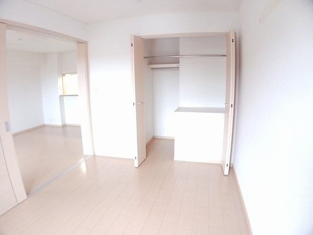 収納　たっぷりとした収納スペースです