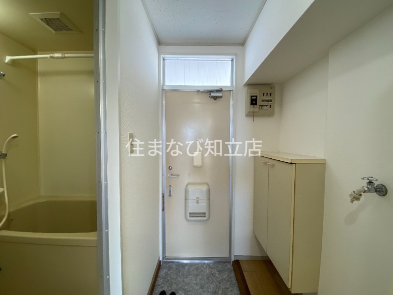 玄関　同型タイプ
