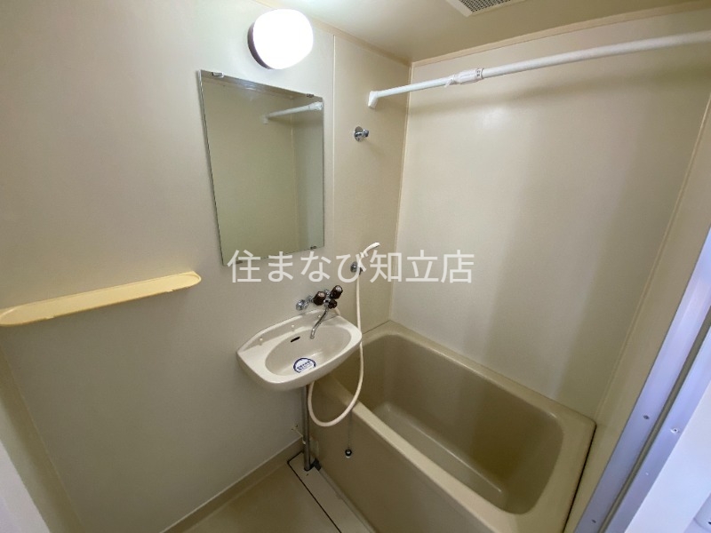 バス・シャワールーム　同型タイプ