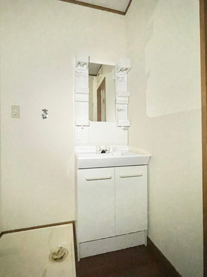 洗面設備　※別部屋の写真です