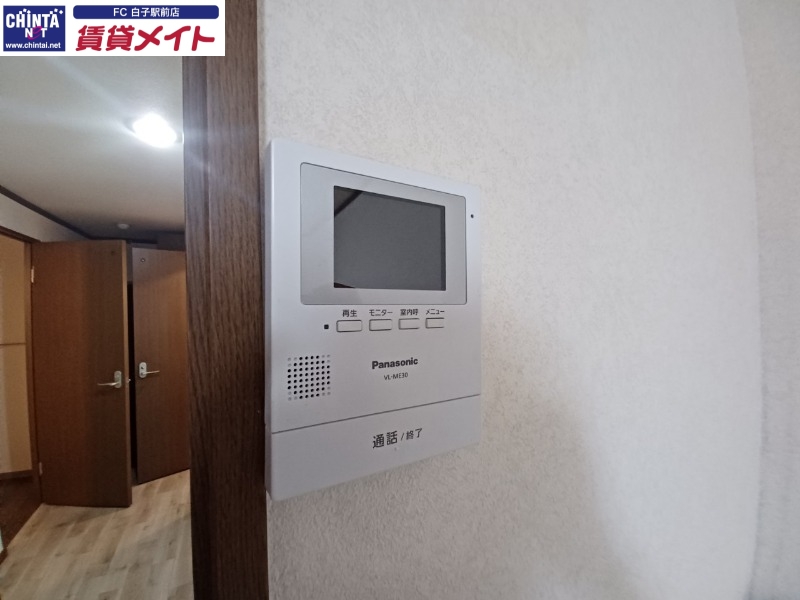 セキュリティ　同物件別部屋の写真