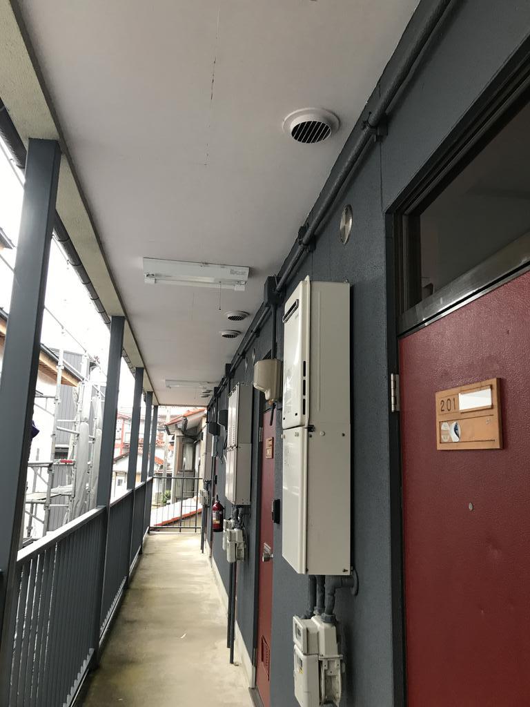 その他共有部分　玄関前通路
