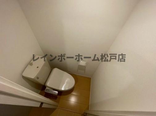 トイレ　※反転間取り、別部屋参照